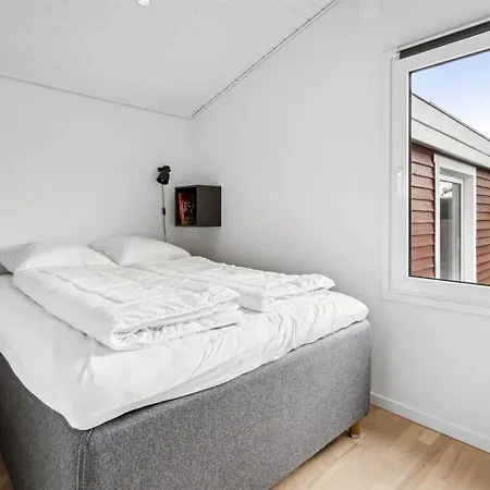 Safina - 100m From The Sea By Interhome *