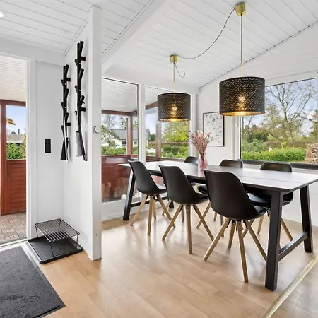 Safina - 100m From The Sea By Interhome *