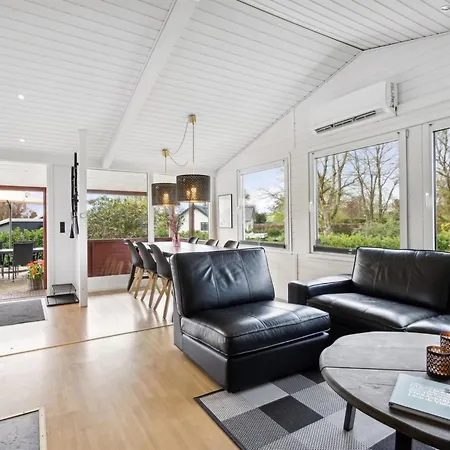 Safina - 100m From The Sea By Interhome