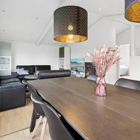 Safina - 100m From The Sea By Interhome Feriehus Broager