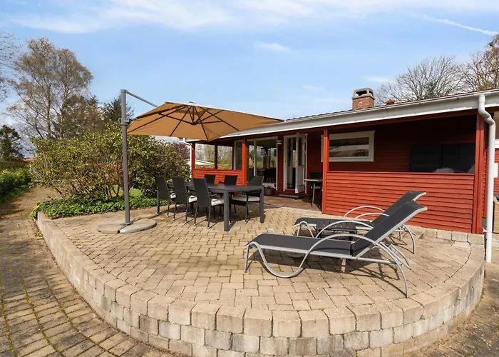 Safina - 100m From The Sea By Interhome