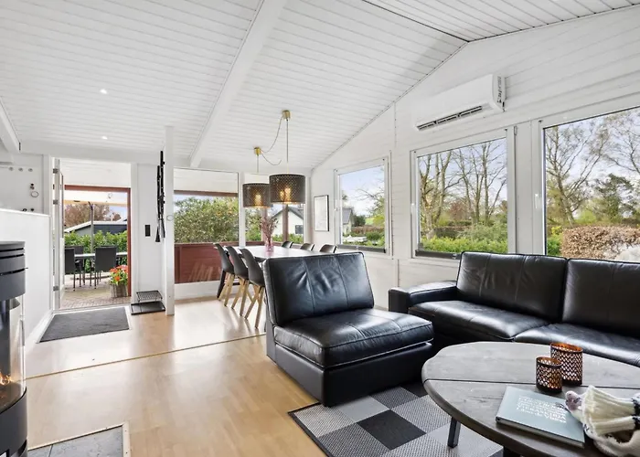 Safina - 100m From The Sea By Interhome