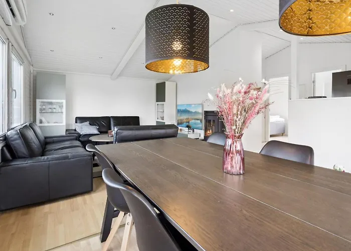 Safina - 100m From The Sea By Interhome *