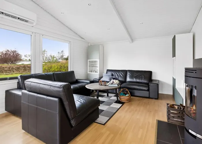 Safina - 100m From The Sea By Interhome